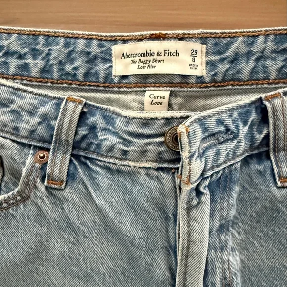 Abercrombie Low Rise Short - Picture 2 of 6